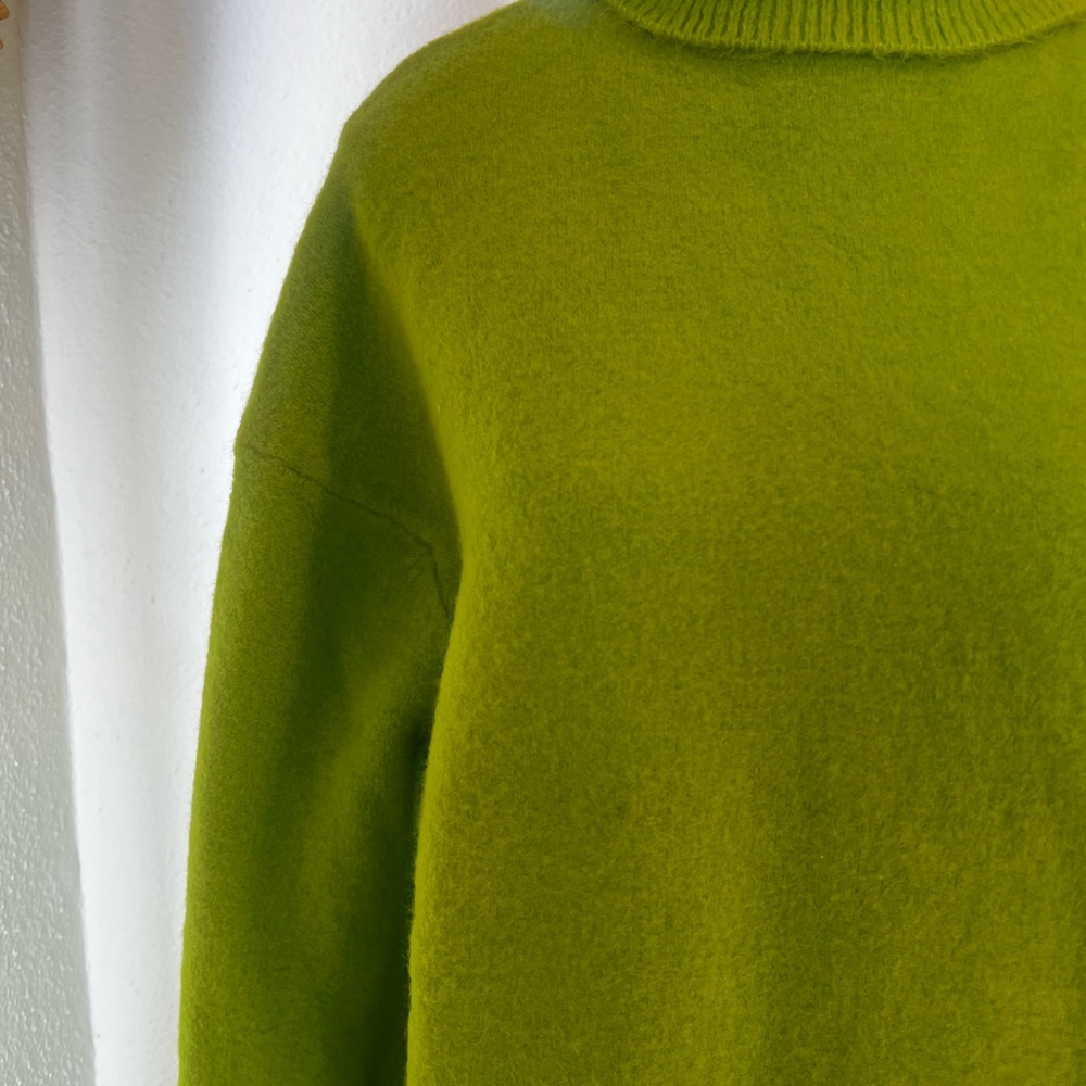 Zara Vibrant Green Turtleneck Sweater